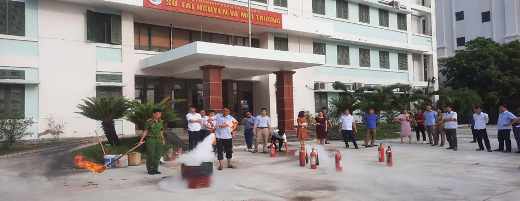 phongchaychuachay2.png